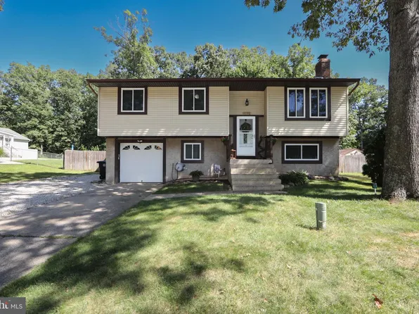 1205 Iris Ave, Williamstown, NJ 08094