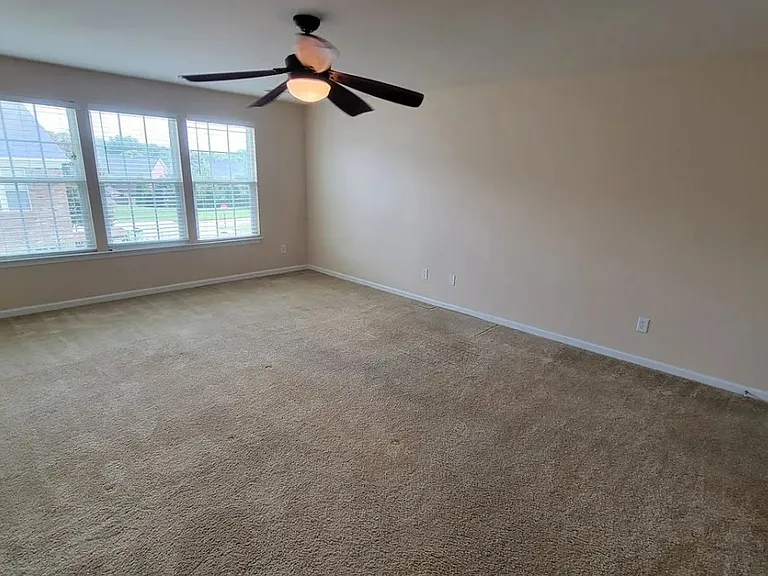 2 Dillworth Ct #1 — Photo 12