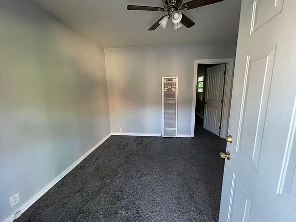 2nd image of 425 W Chester Pl #A