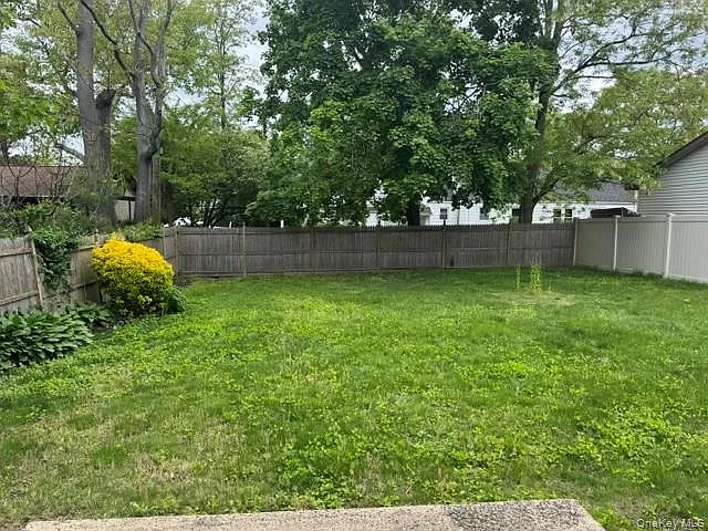 8 Deans Ln — Photo 16
