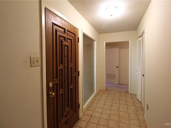 4th image of 1414 Ivy Ln