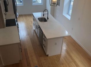 723 N 40th St #C, Philadelphia, PA 19104