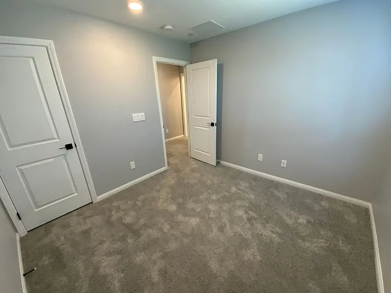 11589 Alpine Cove Ave — Photo 32