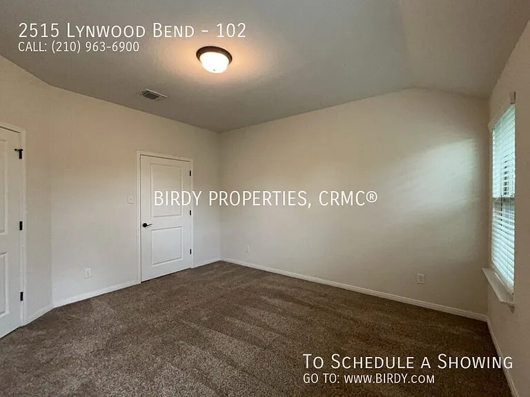2515 Lynwood Bnd #102 — Photo 18