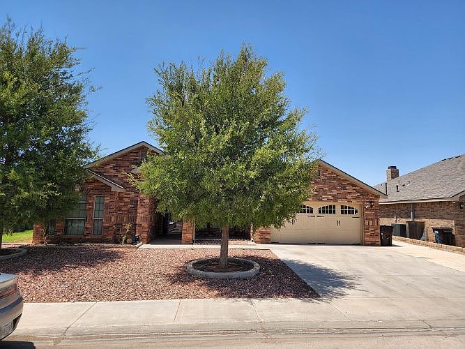 1st image of 603 Nolan Ryan Dr
