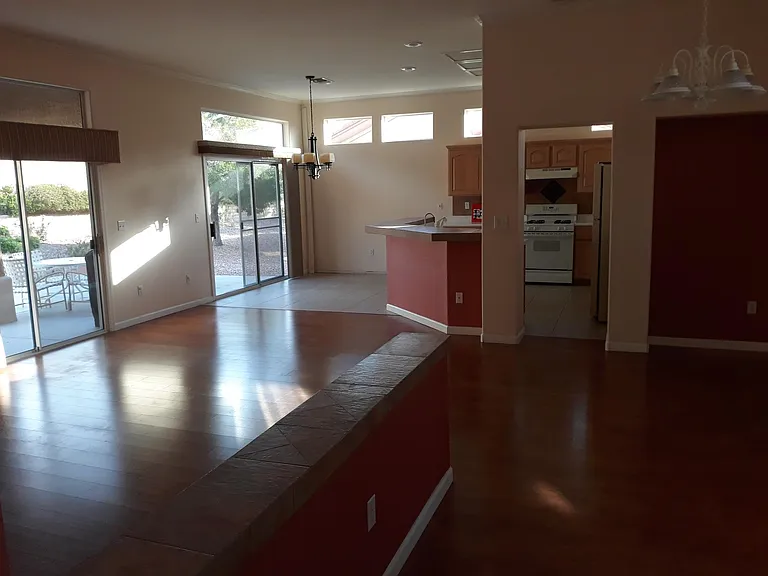 2601 Hanging Rock Dr — Photo 5
