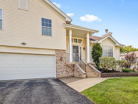 5th image of 4549 Hilltop Dr