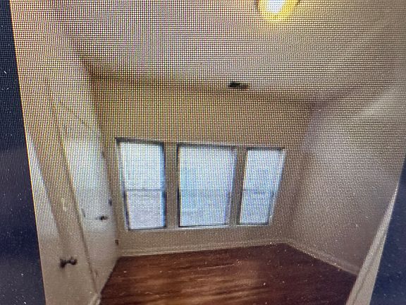 5th image of 4929 N Winthrop Ave #1N