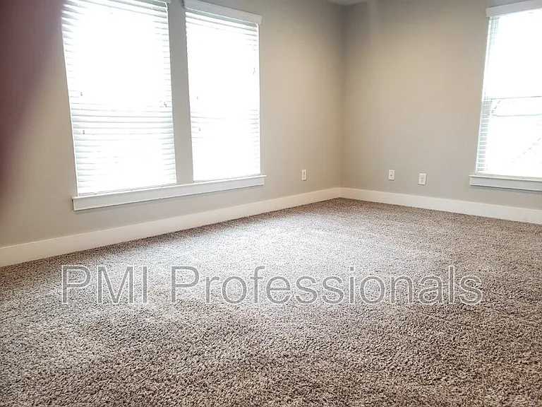 512B Eastboro Dr — Photo 19