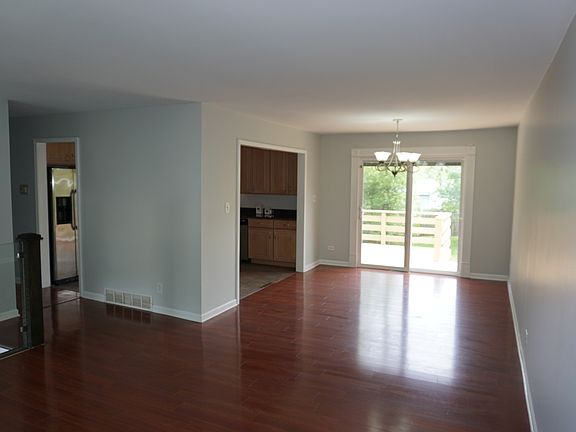 4th image of 9937 W Michigan Blvd