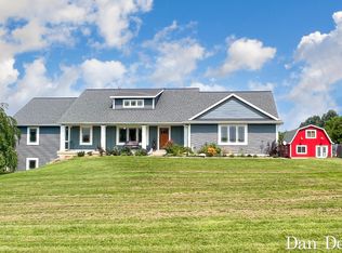 1111 Red Head Ln NE, Belmont, MI 49306
