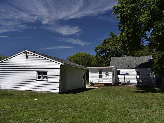 3rd image of 3355 Fayette Ave SW