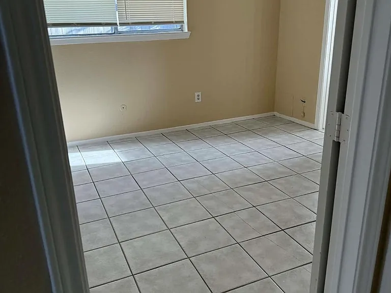 6122 S Greenpark Dr — Photo 12
