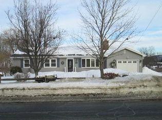 31 Florence Rd, Easthampton, MA 01027