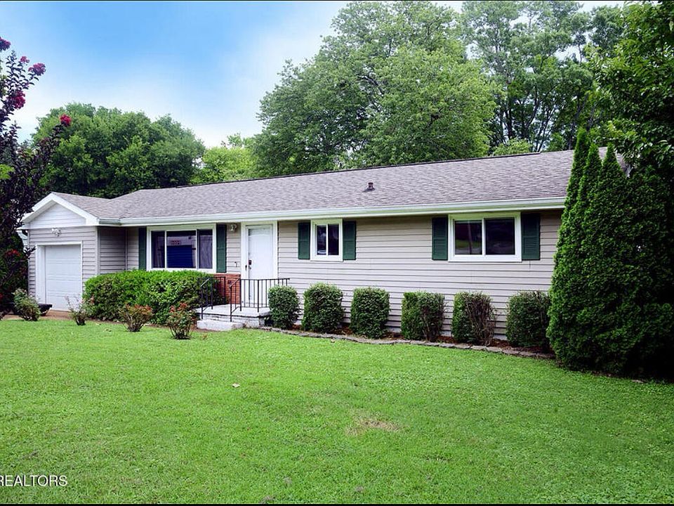 1st image of 2216 Spencer Ave