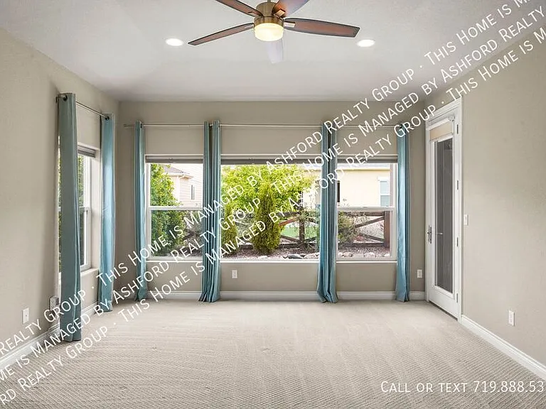 7215 Rim Bluff Ln — Photo 16