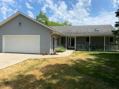 529 Oakland Ave, Mukwonago, WI, 53149