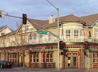 9000 Windsor Rd, Windsor, CA 95492