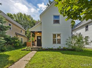 104 Sweet St NE, Grand Rapids, MI 49505