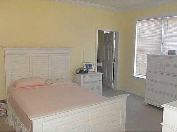 3rd image of 1 Wayland Ave Unit 201S