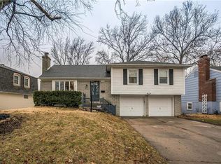 11204 Walrond Ave, Kansas City, MO 64137