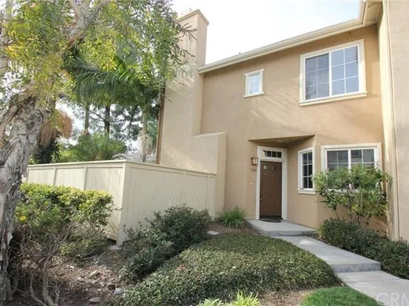 719 Yorkshire, Irvine, CA 92620