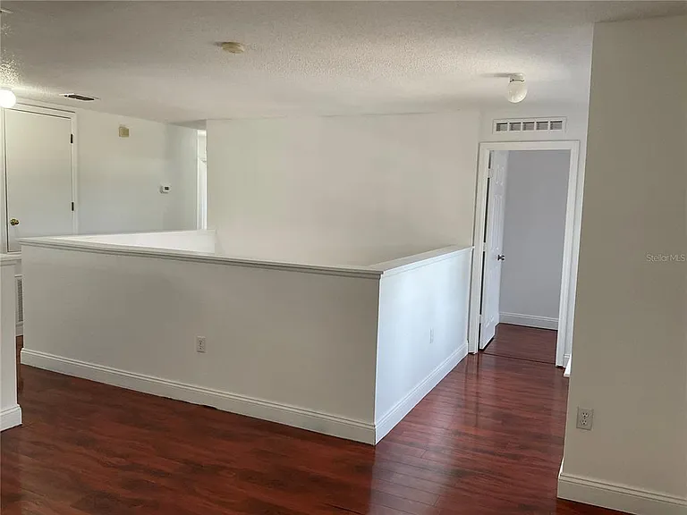 10318 Laxton St — Photo 18