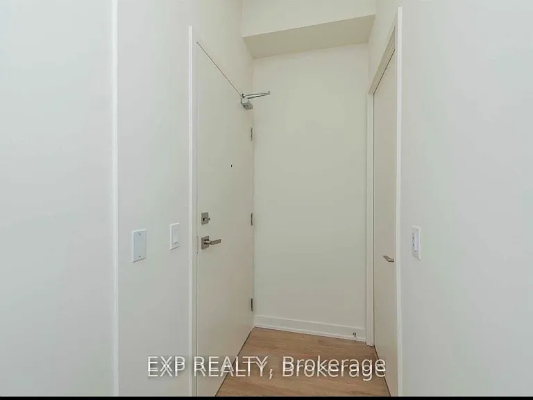 10 Deerlick Ct #704 — Photo 13