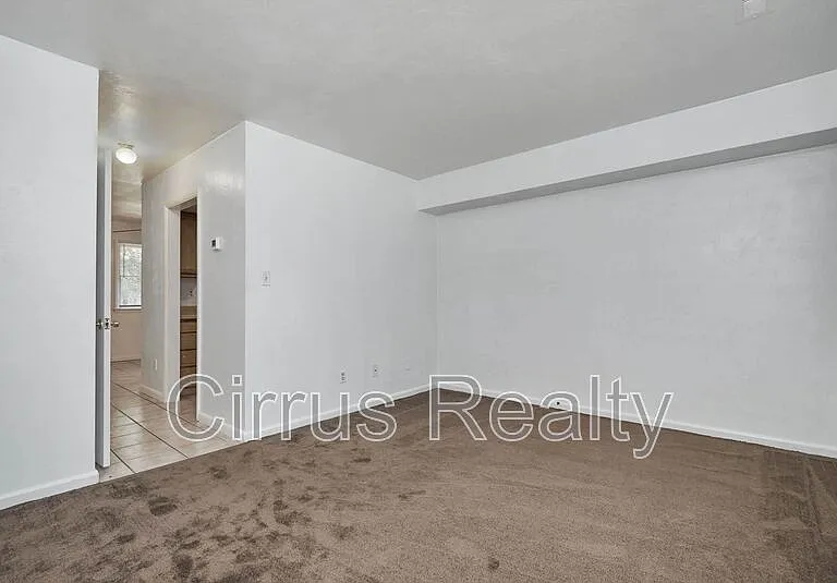 90 Francis St — Photo 13