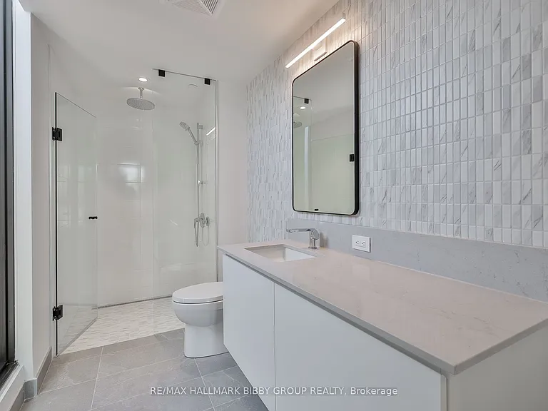 1414 Bayview Ave #304 — Photo 18