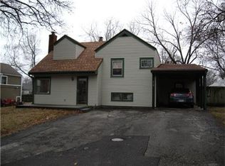 613 NE 44th St, Kansas City, MO 64116