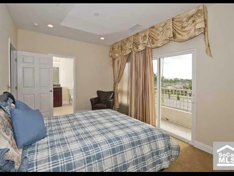 2951 Brea Blvd — Photo 7