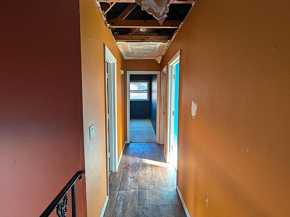 2nd image of 300 Tyne Blvd