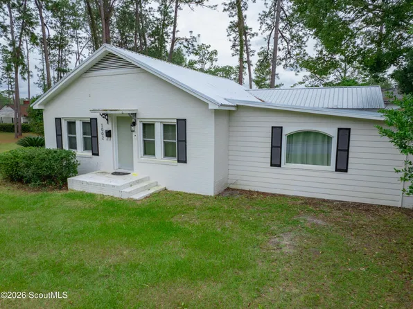 1002 Coral Rd, Waycross, GA 31501