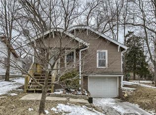 3632 N Monroe Ave, Kansas City, MO 64117