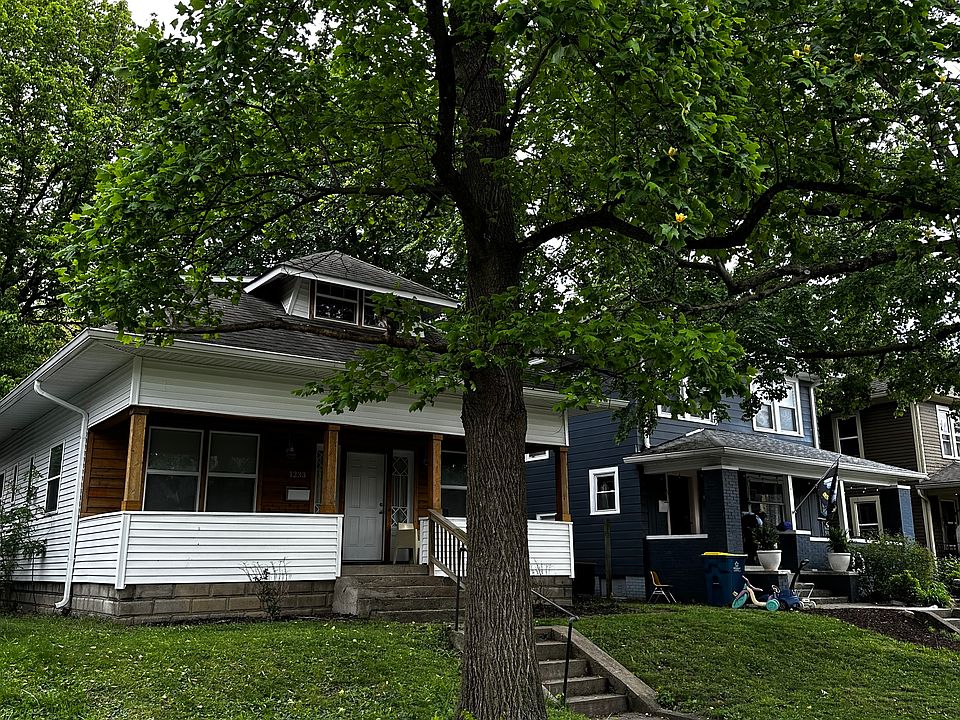 1st image of 1233 N Oakland Ave