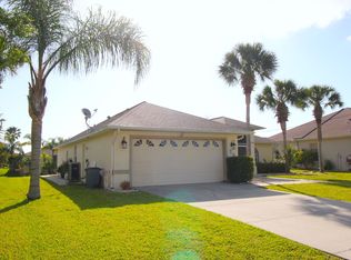 20 Clarendon Ct N, Palm Coast, FL 32137