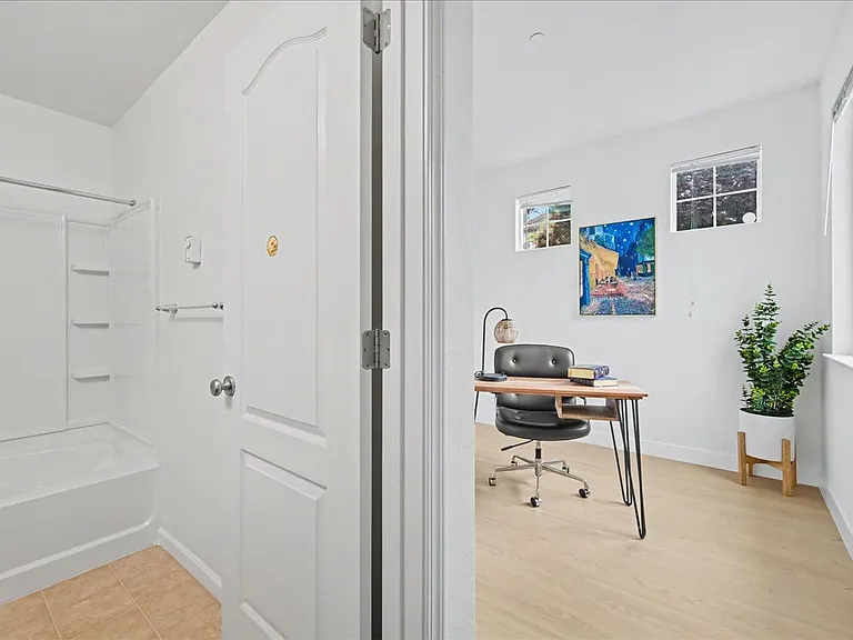 6380 Monterey Way — Photo 23
