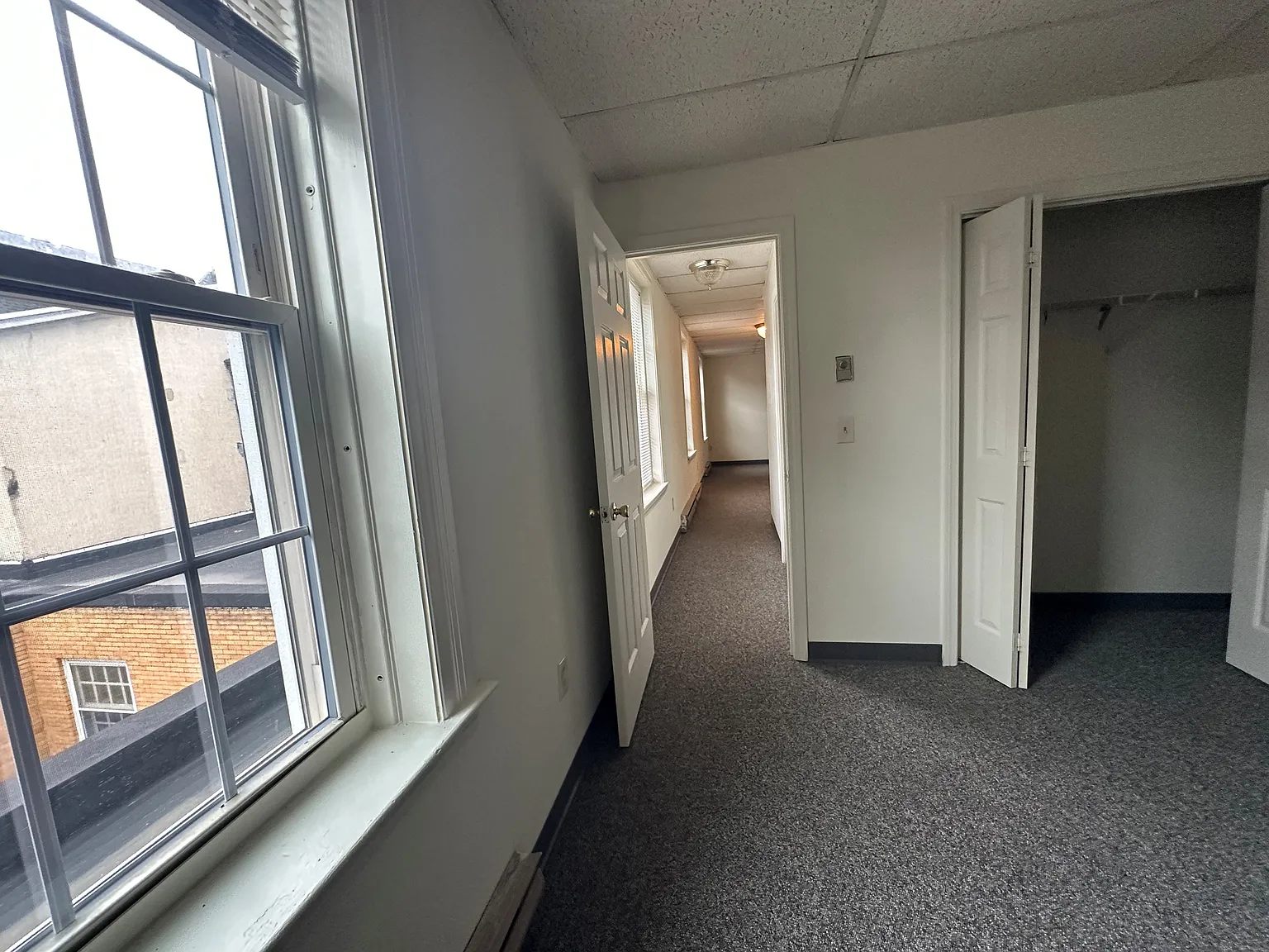 Summit Place Apartments — Photo 4