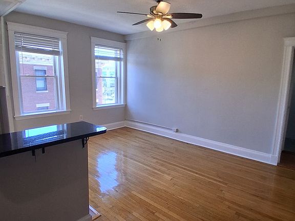 5th image of 1185 Commonwealth Ave APT 15