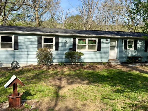 360 Bernice Dr, Hedgesville, WV 25427