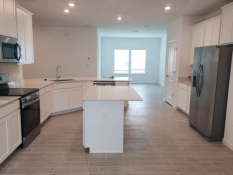 19497 SW 77th Pl — Photo 15
