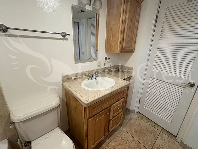 603 E Cherry St — Photo 27
