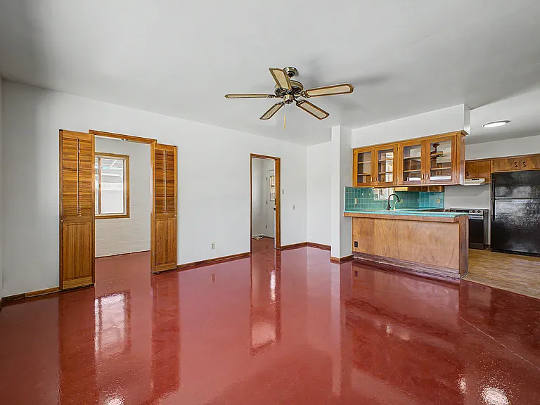 8324 E Sheridan St — Photo 7