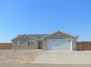 9901 Redwood Blvd, California City, CA