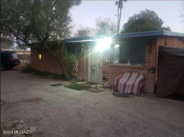 2971 N Richey Blvd, Tucson, AZ 85716