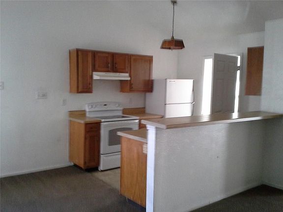 2nd image of 456 Pogue St