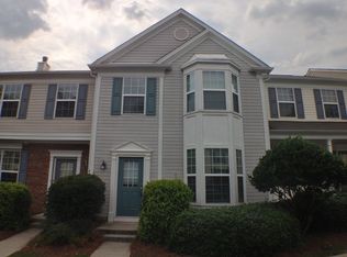 927 Prestwyck Ct, Alpharetta, GA