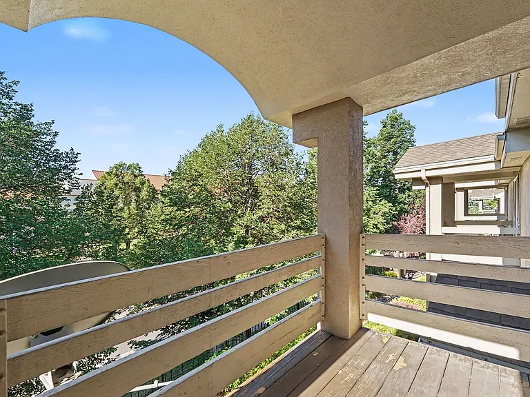 4594 E Kentucky Pl — Photo 17