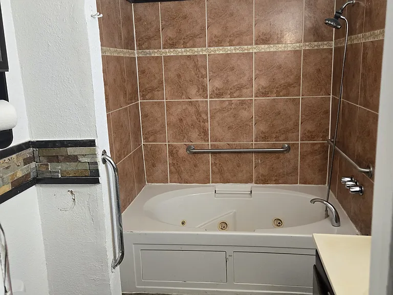6209 S Acres Dr #1 — Photo 30